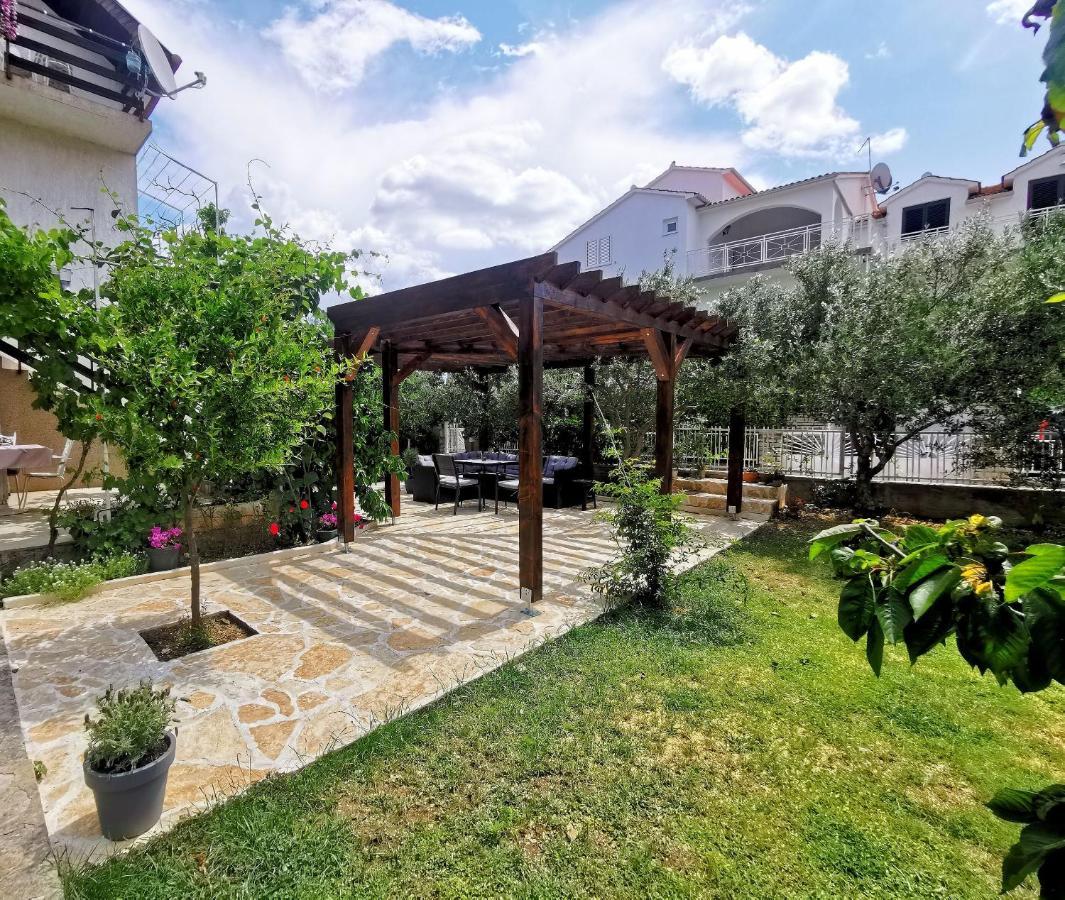 Apartments Marijana Vodice Ngoại thất bức ảnh