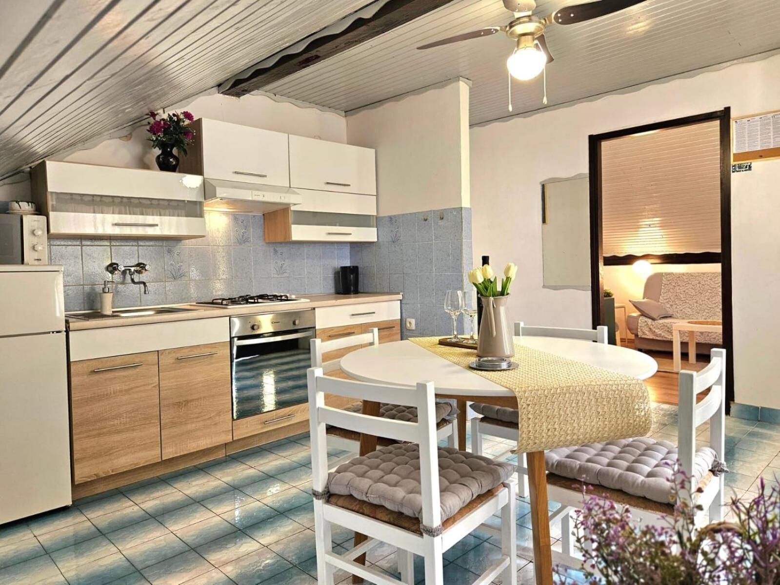 Apartments Marijana Vodice Ngoại thất bức ảnh